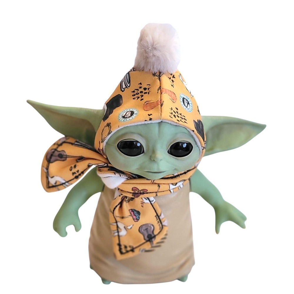 Yellow FRIENDS Hat & Scarf set for 7.5" Grogu Baby Yoda talking Hasbro dolls pom